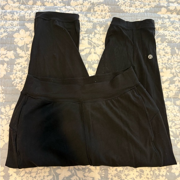lululemon athletica Pants - Lululemon Black Crop Pants